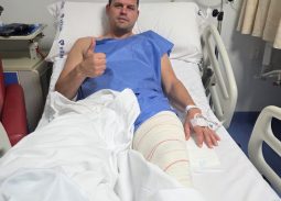 Alejandro Martín pasa por quirófano